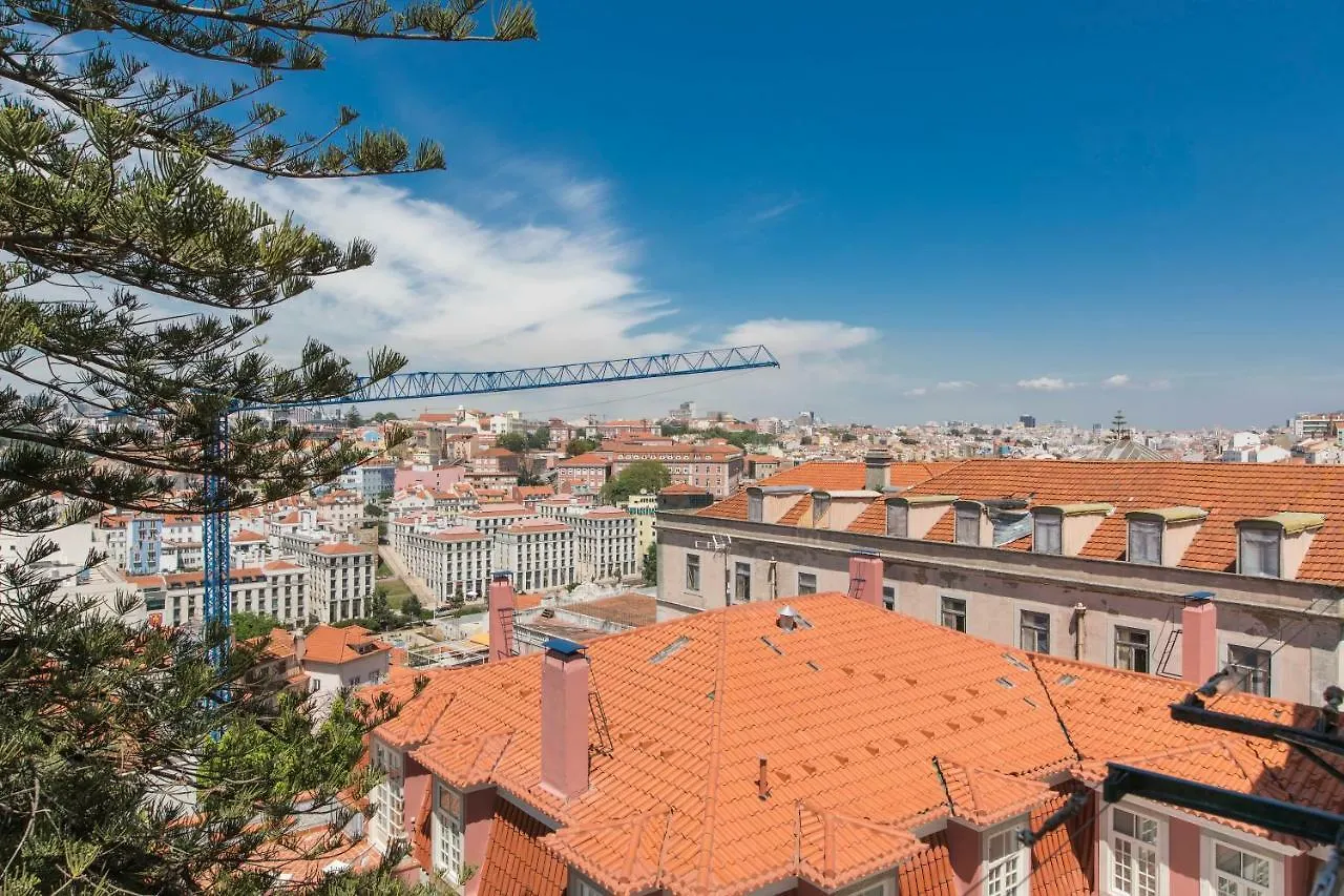 The Castle Life In 3Bdr Apartament Лиссабон Португалия