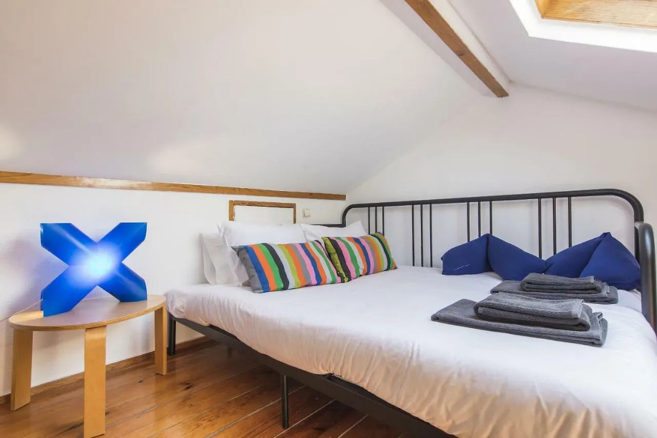 Апартаменты The Castle Life In 3Bdr Apartament Лиссабон Португалия