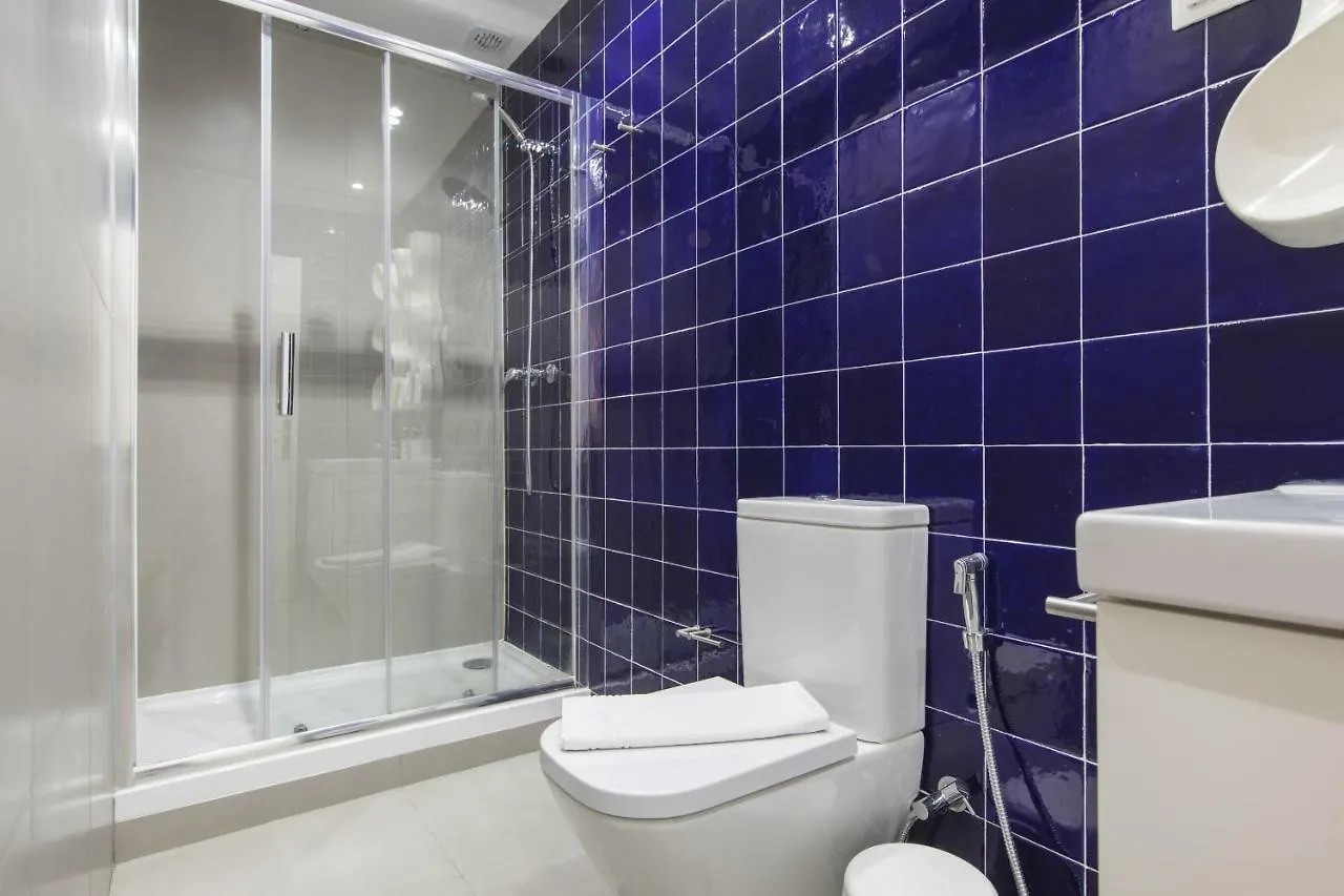 Апартаменты The Castle Life In 3Bdr Apartament Лиссабон