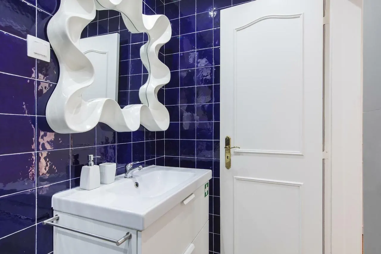 The Castle Life In 3Bdr Apartament Lisbon Apartment